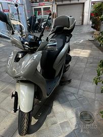 Sh 150i  2025 Nuovissimo pari al nuovo!