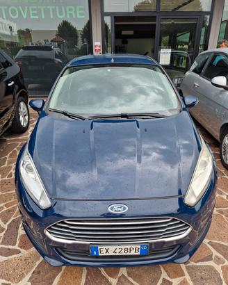 Ford Fiesta 1.5 TDCi 75CV 5 porte Titanium Black a