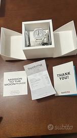 OMEGA x Swatch Moonswatch Snoopy Full Moon