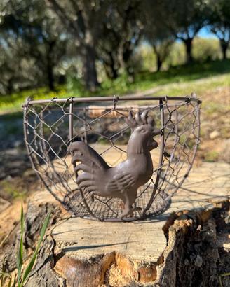 Cestino Raccolta Uova – Gallo in Metallo