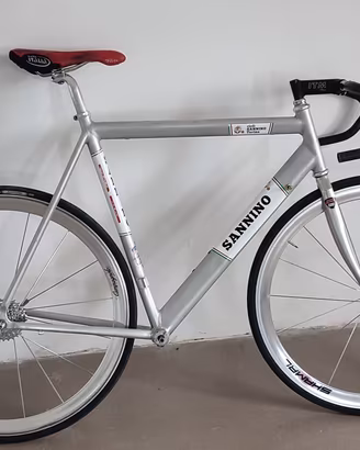telaio Sannino  Campagnolo Shamal 16 e gruppo