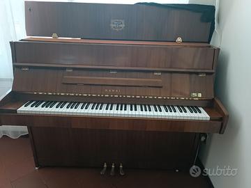 Pianoforte  kawai CE-8