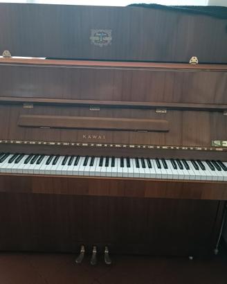 Pianoforte  kawai CE-8