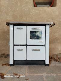 Stufa a legna con forno Zoppas