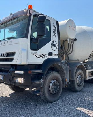 IVECO TRAKKER 410T440 BETONIERA CIFA SRY 1300