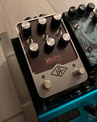 Universal Audio Ruby '63 Top Boost Amplifier