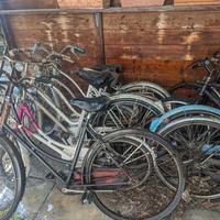 Varie biciclette uomo e donna tutte DA SISTEMARE 