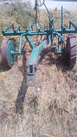 Estirpatore carrellato per Trattore 50 / 70 cv