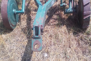 Estirpatore carrellato per Trattore 50 / 70 cv