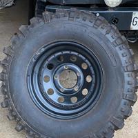 Cerchi e gomme 225 80 15 suzuki samurai/vitara