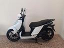 peugeot-tweet-125-active-bianco