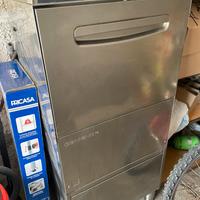 Lavastoviglie professionale comenda