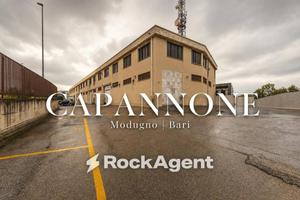 Immobile di 500 m² con più di 5 locali a Modugno