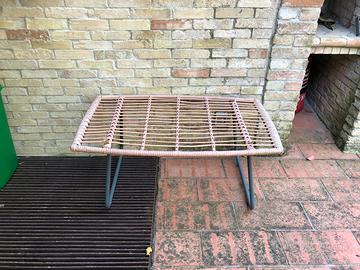 Tavolo finto bambu’