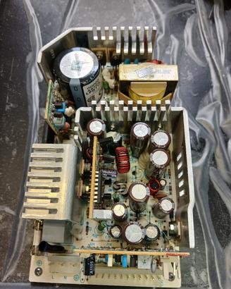 alimentatore lPQ113 Astec