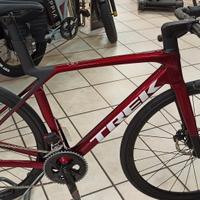 Trek Madone SL6  AXS  Gen 8