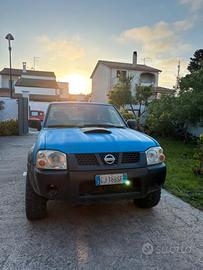 Nissan navara d22