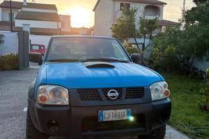 Nissan navara d22