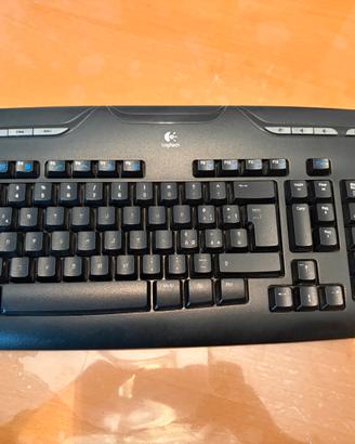 Tastiera logitech