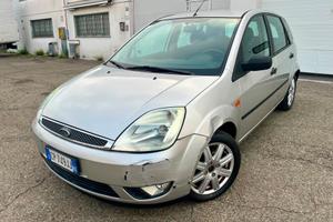 Ford Fiesta 1.2benz 2004 104.000km per neopatentat