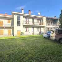 Stabile - Palazzo a Cossano Canavese 12 locali