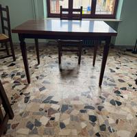 8 tavoli 120/80 con prolunghe da 30 cm e 35 sedie