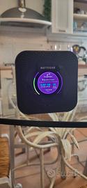 Router portatile Netgear MR1100