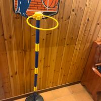 Canestro da basket per bambini