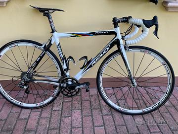 Bici da corsa in carbonio marca Ridley