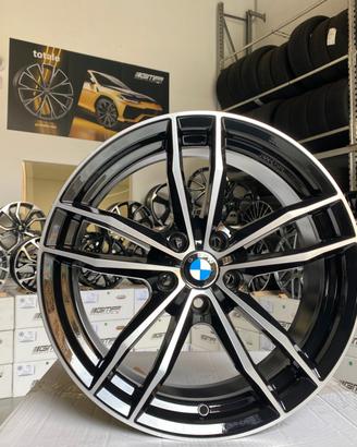 Cerchi NUOVI Bmw raggio 18 cod.09237