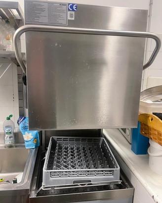 Attrezzatura da cucina di ristorazione