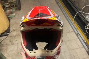 Casco ufo ceoss