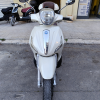 Piaggio beverly 300