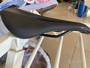 Sella Specialized 143mm