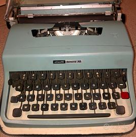 Macchina da scrivere Olivetti