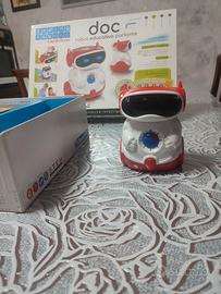 Doc robot educativo parlante