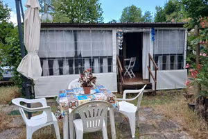 Roulotte con preingresso fisso