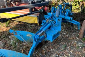 Aratro bivomere sinistro Annovi