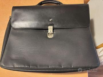 Borsa ventiquattore in pelle