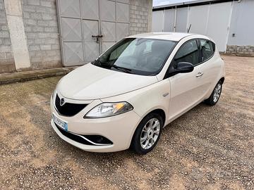 LANCIA Ypsilon 1.3 MJT 95cv Platinum