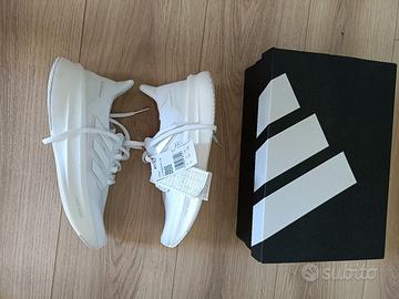 Adidas Ultraboost 5
