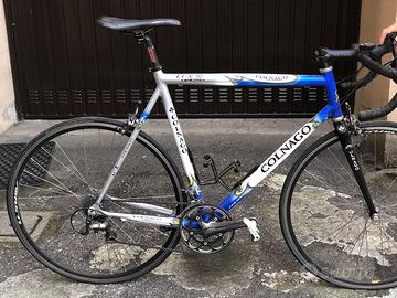 Colnago da corsa, con telaio 58 in alluminio.