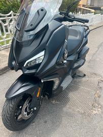 Scooter Qjmotor Fort 4.0