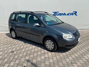 Volkswagen Touran 1.9 tdi 7 POSTI OK Neopatentati