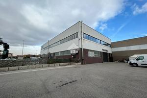 CAPANNONE A CAPRIANO DEL COLLE