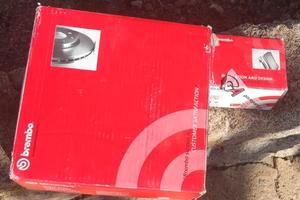 Kit Dischi freno e pastiglie BREMBO 