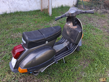 Vespa PX 200 arcobaleno