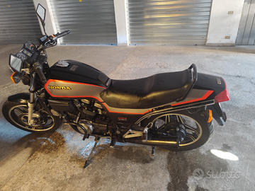 Honda VF 750 Sport 1986