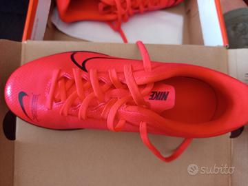scarpe da calcio Nike 38.5