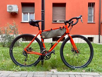 Genesis CDA DT Swiss 1600 gr